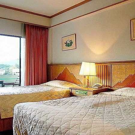 Rooks Holiday Hotel & Resort Mae Hong Son Bagian luar foto