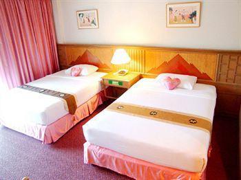 Rooks Holiday Hotel & Resort Mae Hong Son Bagian luar foto