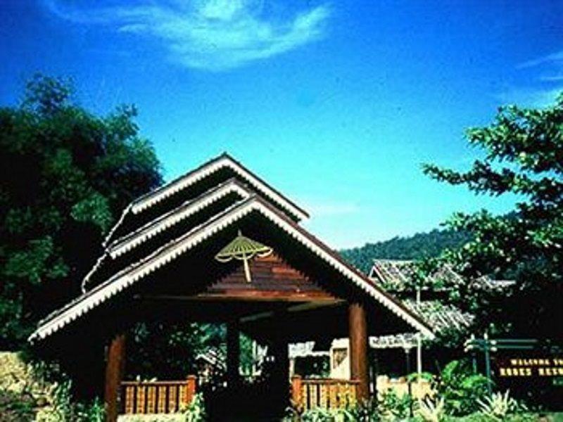 Rooks Holiday Hotel & Resort Mae Hong Son Bagian luar foto