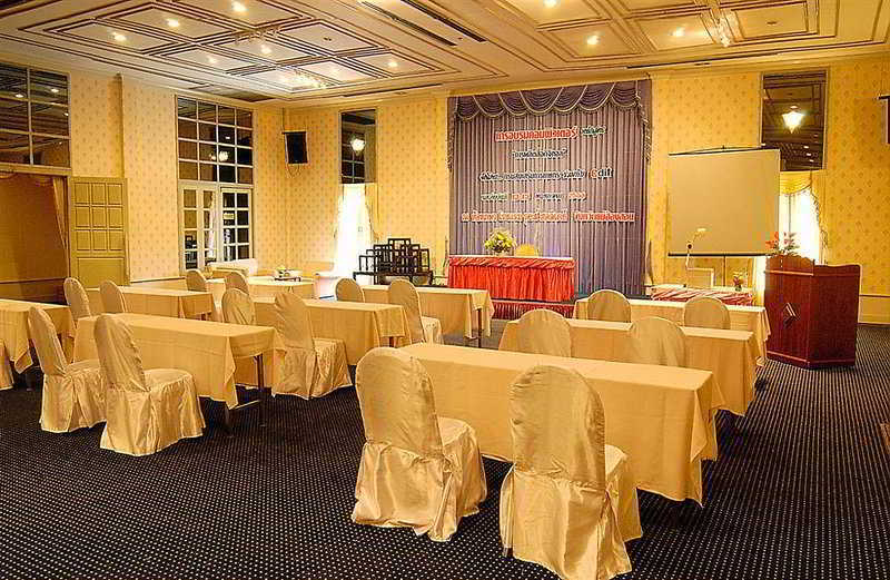 Rooks Holiday Hotel & Resort Mae Hong Son Bagian luar foto