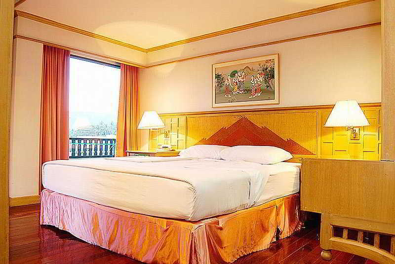 Rooks Holiday Hotel & Resort Mae Hong Son Bagian luar foto